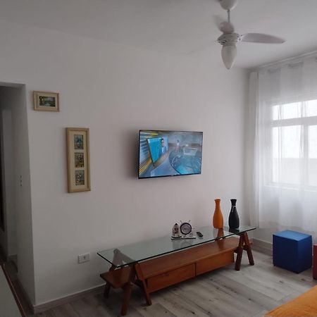 Apto 1 Dorm Entre Praias Do Tombo E Asturias! 과루자 외부 사진