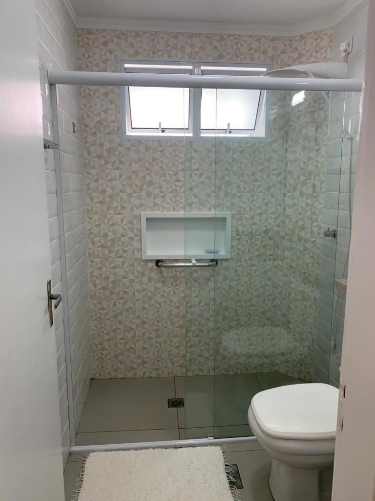 Apto 1 Dorm Entre Praias Do Tombo E Asturias! 과루자 외부 사진